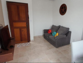 Casa Compartilhada com 2 Quartos Privativos e Vista para o Cristo - Acesso por Escadas